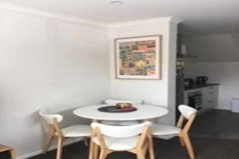 Photo of property in 19/10 Burrows Place, Frankton, Hamilton, 3204