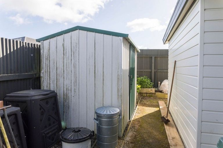Photo of property in 23d Victoria Avenue, Dannevirke, 4930