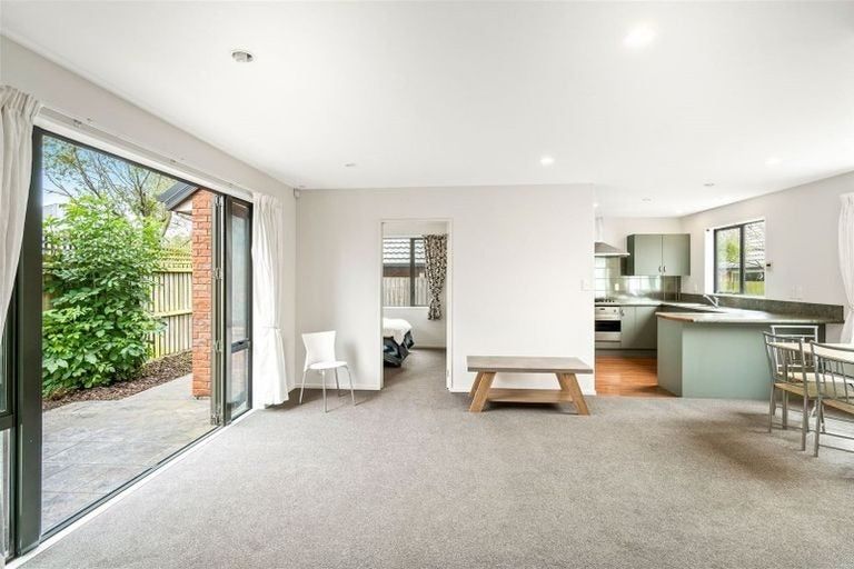 Photo of property in 10a Elizabeth Street, Riccarton, Christchurch, 8011