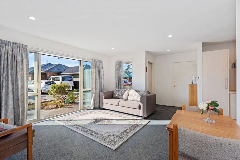 Photo of property in 6 Woodham Courts, Linwood, Christchurch, 8062