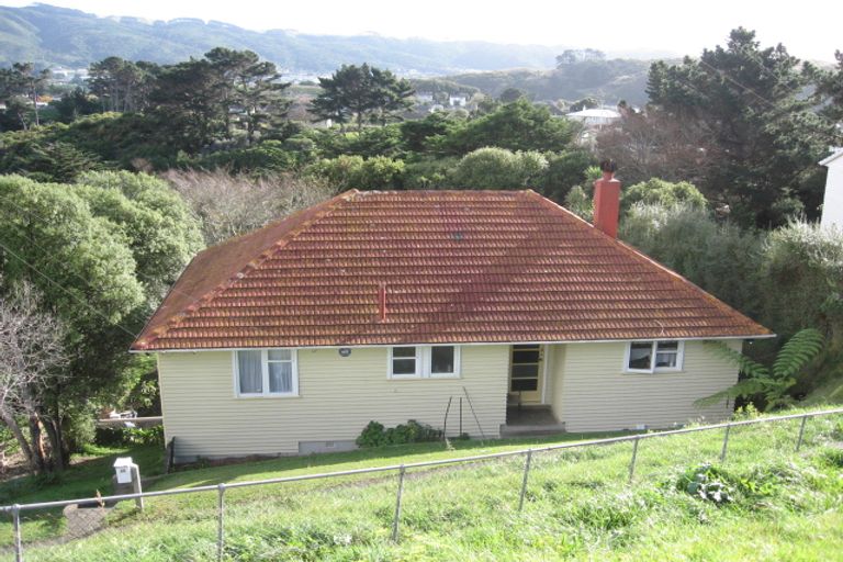 Photo of property in 25 Gloucester Street, Cannons Creek, Porirua, 5024