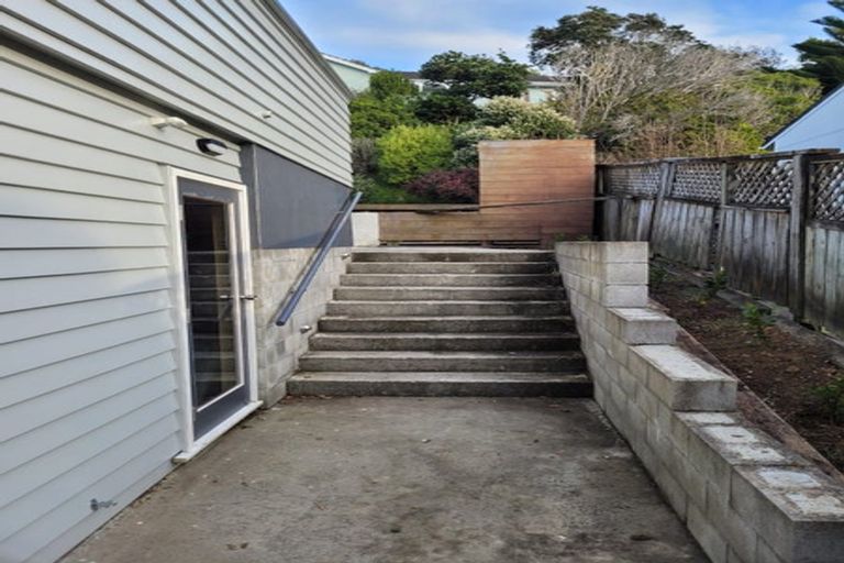 Photo of property in 4 Chorley Grove, Churton Park, Wellington, 6037