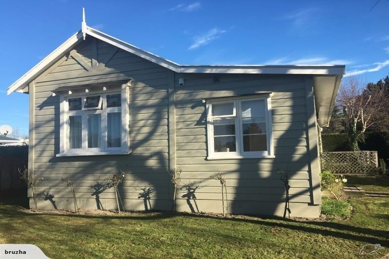 Photo of property in 9 Yule Grove, Greytown, 5712