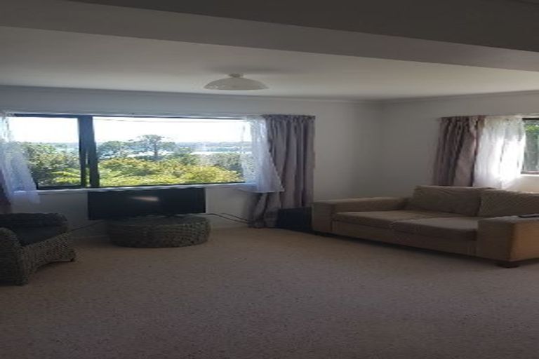 Photo of property in 986 Sandspit Road, Sandspit, Warkworth, 0982