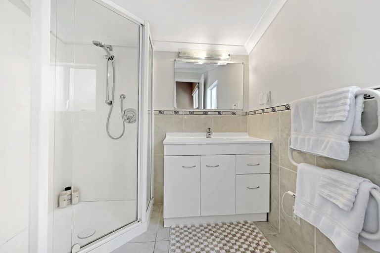 Photo of property in 13 Yasmin Lane, Kinloch, Taupo, 3377