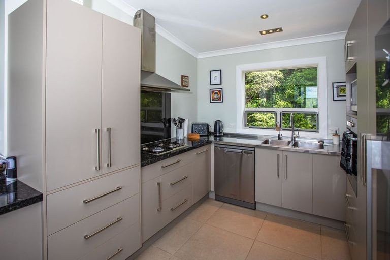 Photo of property in 56 Puriri Road, Te Kouma, Coromandel, 3581
