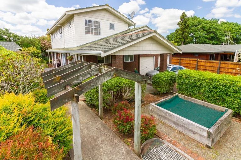 Photo of property in 6a Ihaka Street, Hokowhitu, Palmerston North, 4410