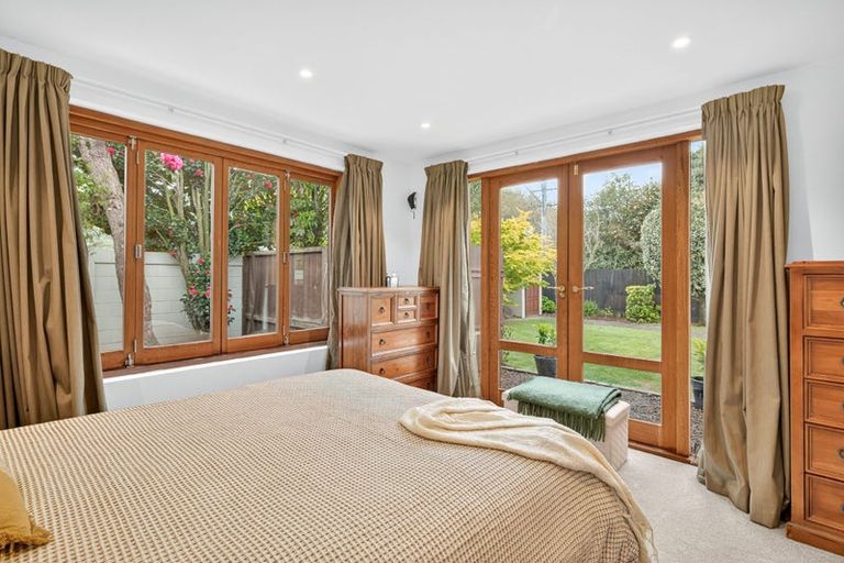 Photo of property in 194 Racecourse Road, Sockburn, Christchurch, 8042