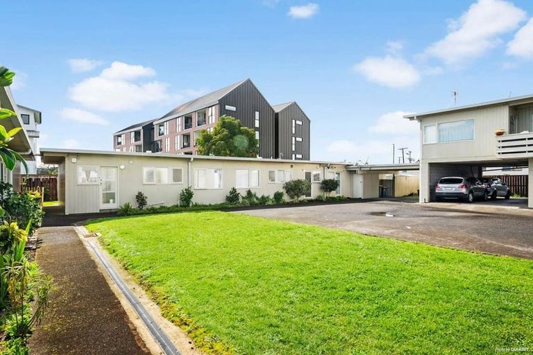 Photo of property in 5/5 Keeling Road, Henderson, Auckland, 0612