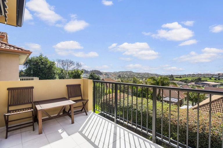 Photo of property in 12 Quarter Deck Lane, Gulf Harbour, Whangaparaoa, 0930