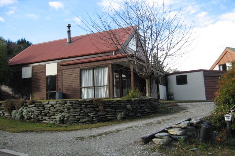 Photo of property in 25d Williams Street, Sunshine Bay, Queenstown, 9300