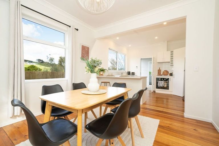 Photo of property in 32 Valley Road, Hikurangi, 0114