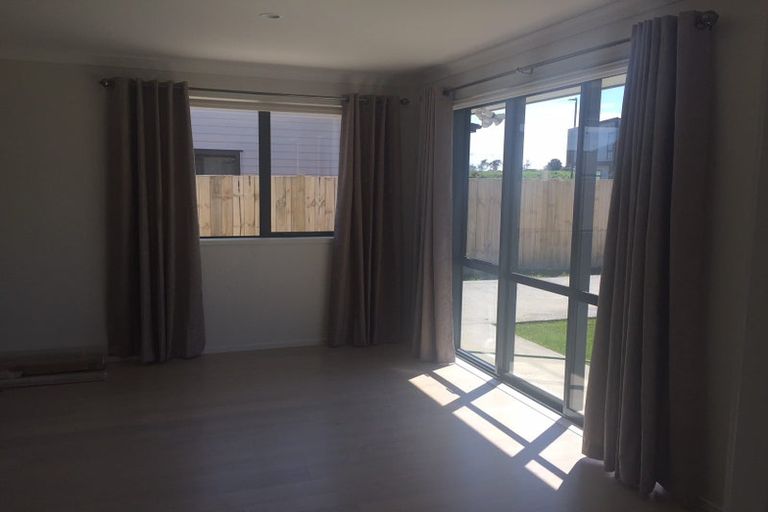 Photo of property in 141 Seventh View Avenue, Beachlands, Auckland, 2018