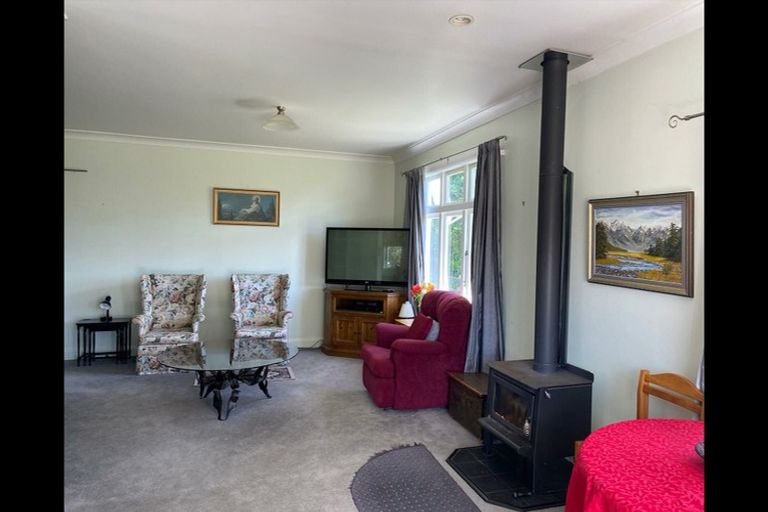 Photo of property in 258 Makirikiri Road, Crofton, Marton, 4787