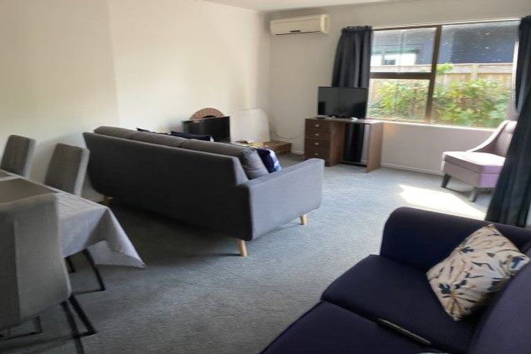 Photo of property in 128b Victoria Avenue, Hokowhitu, Palmerston North, 4410