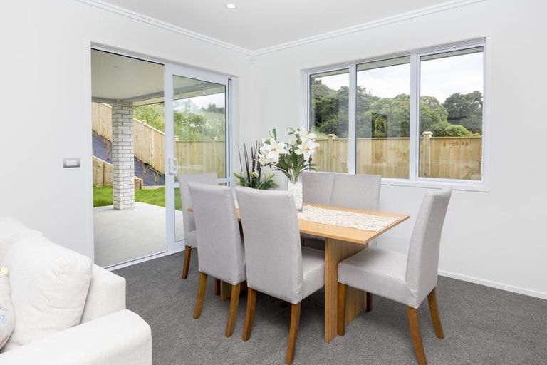 Photo of property in 1 Te Paahi Avenue, Waiuku, 2123