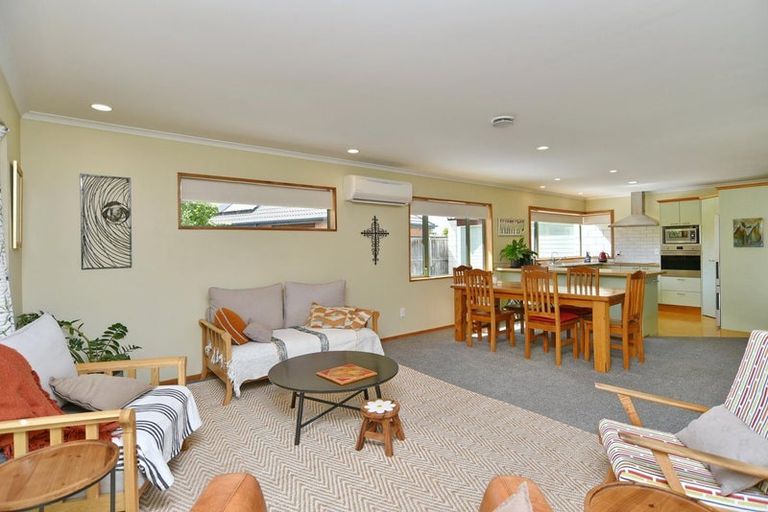 Photo of property in 7 Milesbrook Close, Rangiora, 7400