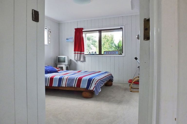 Photo of property in 20 Gerontius Lane, Snells Beach, 0920