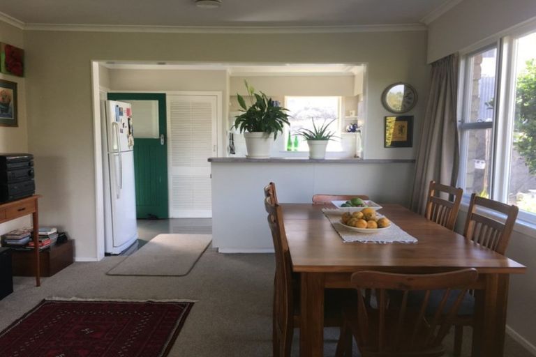 Photo of property in 10 Seymour Street, Waitara, 4320