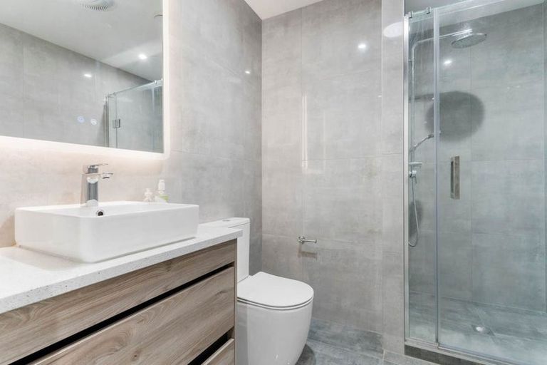 Photo of property in 82 Joseph Street, Flat Bush, Auckland, 2019