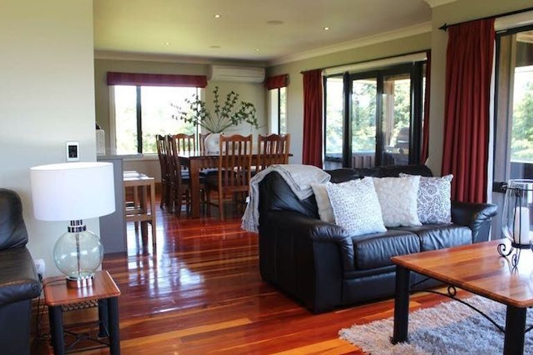 Photo of property in 623 Coleridge Road, Windwhistle, Hororata, 7572