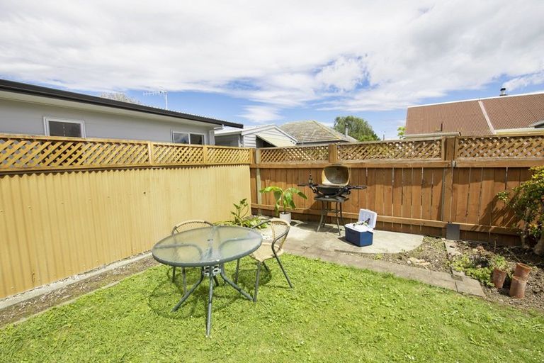 Photo of property in 8a Barton Avenue, Marewa, Napier, 4110