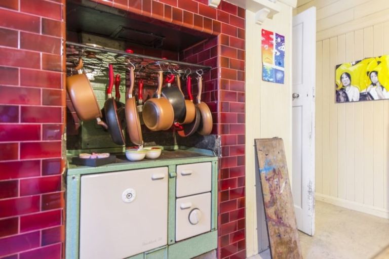 Photo of property in 8 Church Street, Amberley, 7410