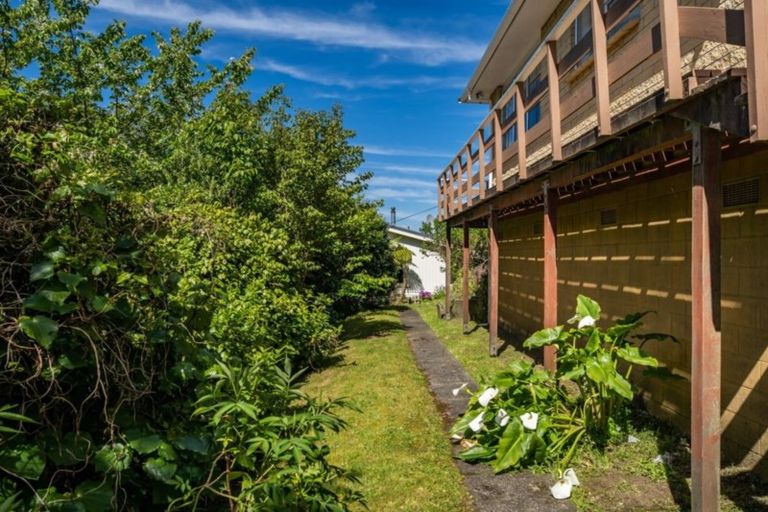Photo of property in 11 Kotipu Place, Pukerua Bay, 5026