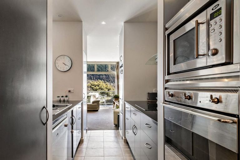 Photo of property in 97 Hallenstein Street, Queenstown, 9300