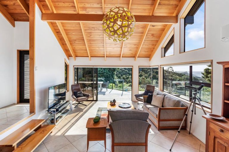 Photo of property in 347 Rockell Road, Whananaki, Hikurangi, 0181