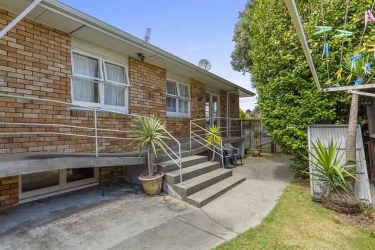 Photo of property in 265a Ngatai Road, Otumoetai, Tauranga, 3110