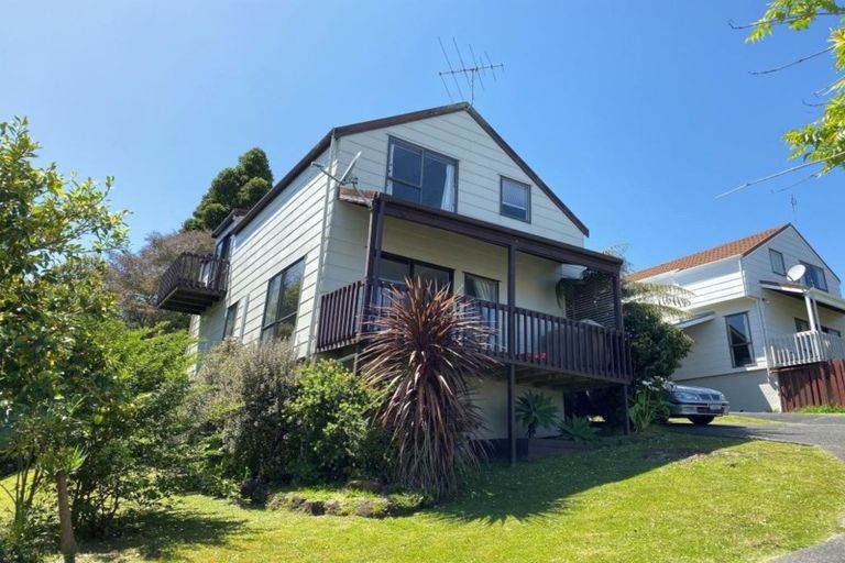 Photo of property in 1/82 Stott Avenue, Birkdale, Auckland, 0626