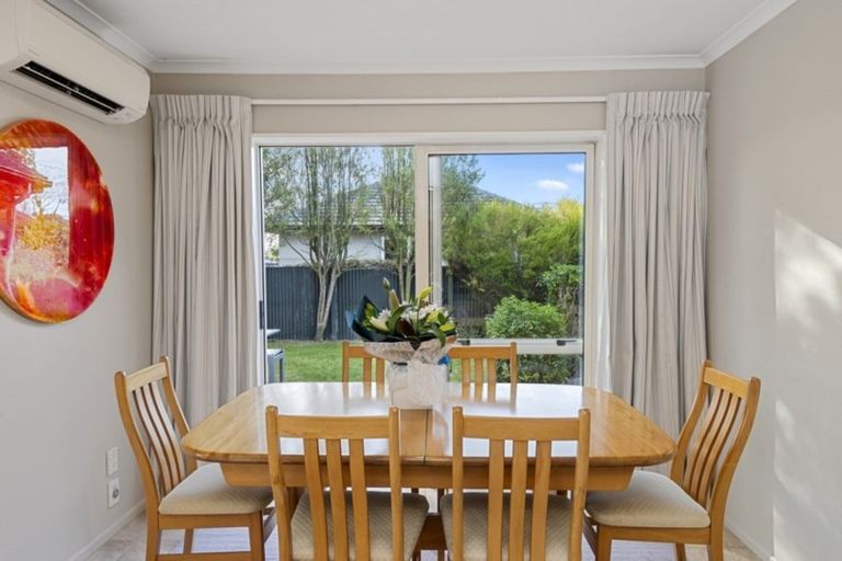 Photo of property in 2/50 Dunedin Street, Redwood, Christchurch, 8051