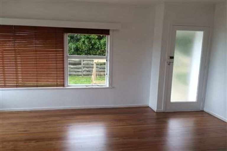 Photo of property in 1/28 Esmonde Road, Takapuna, Auckland, 0622