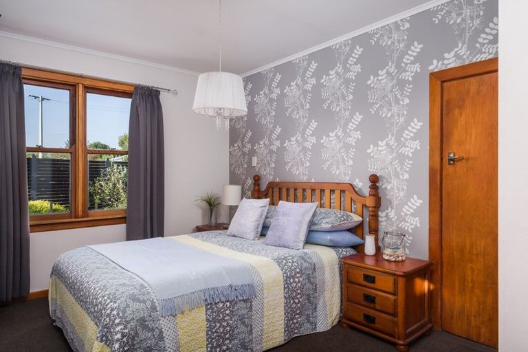 Photo of property in 45 De Lautour Road, Inner Kaiti, Gisborne, 4010