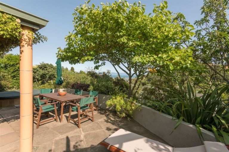 Photo of property in 42 Strathaven Place, Atawhai, Nelson, 7010