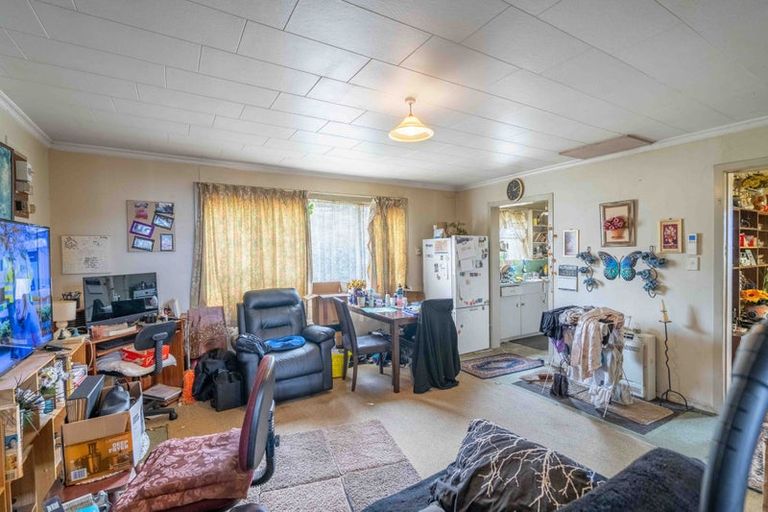 Photo of property in 9a-b Howard Street, Gore, 9710