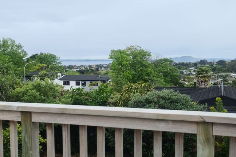 Photo of property in 4 Thelma Crescent, Torbay, Auckland, 0630