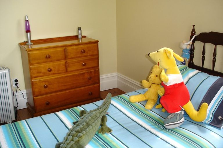 Photo of property in 17 Ironside Road, Johnsonville, Wellington, 6037