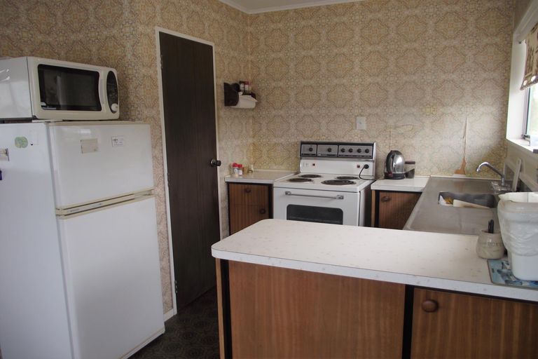 Photo of property in 14 Snell Crescent, Waihi Beach, 3611