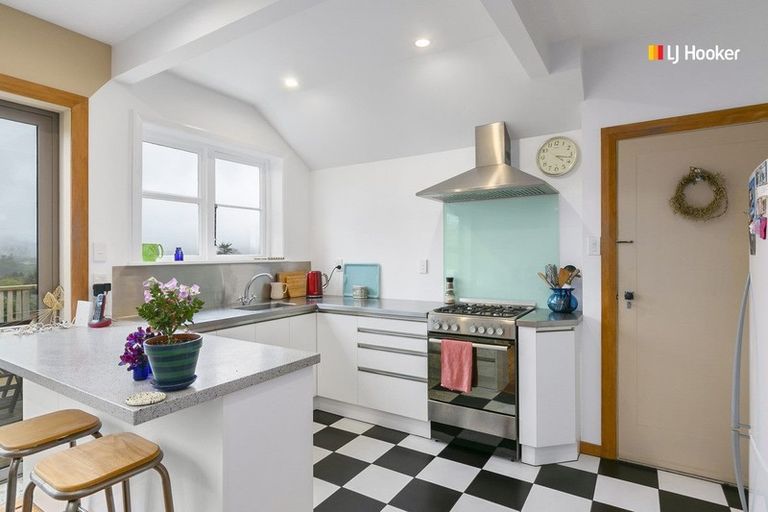 Photo of property in 21 Forresbank Avenue, Wakari, Dunedin, 9010