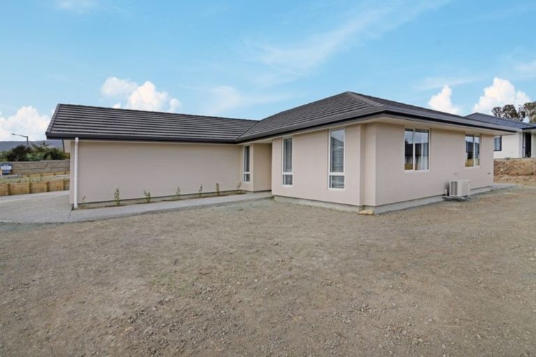 Photo of property in 39 Exeter Street, Stoke, Nelson, 7011