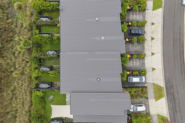 Photo of property in 3/46 Jane Maree Road, Kumeu, 0810