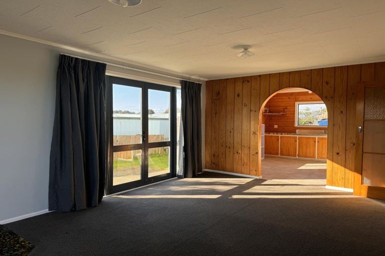 Photo of property in 30 Rua Avenue, Waitarere Beach, Levin, 5510