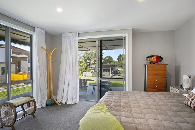 Photo of property in 6 Ada Close, Cambridge, 3434