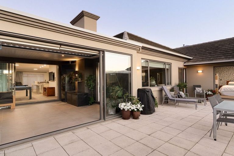 Photo of property in 28 Rexford Heights, Pyes Pa, Tauranga, 3112