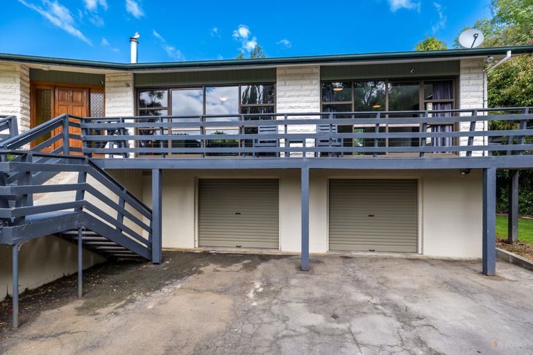 Photo of property in 11-17 Hayes Street, Waimate, 7924