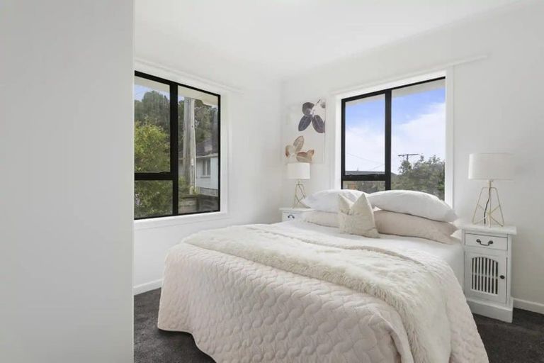 Photo of property in 1/24 Richards Avenue, Forrest Hill, Auckland, 0620