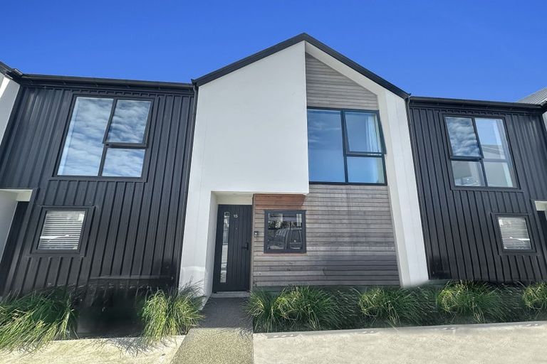 Photo of property in 15/27 New Brighton Road, Shirley, Christchurch, 8061