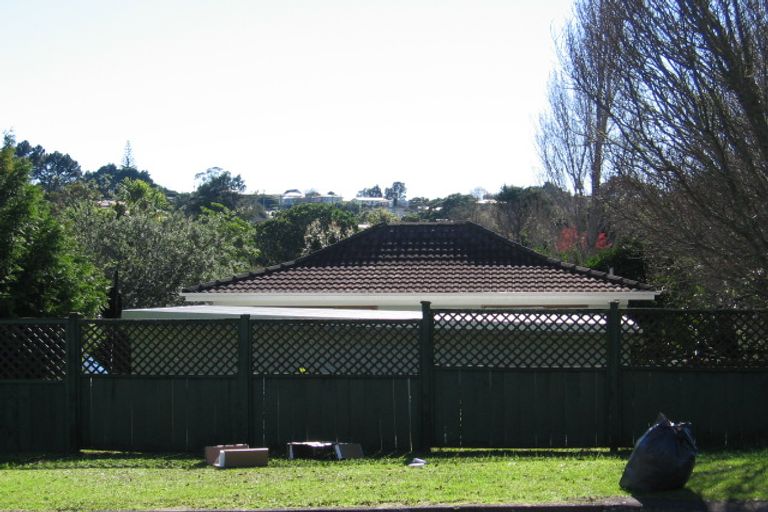Photo of property in 5a Annison Avenue, Glen Eden, Auckland, 0602